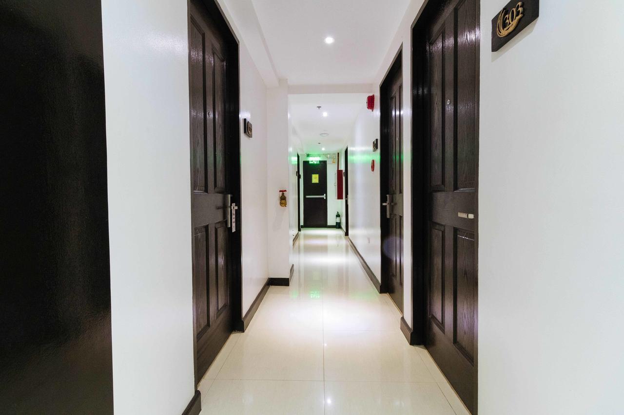 Reddoorz Plus @ Poblacion Makati Makati City Luaran gambar