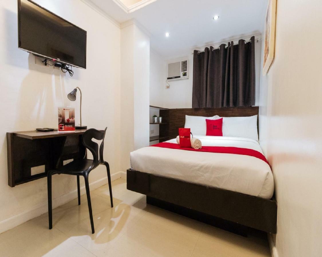 Reddoorz Plus @ Poblacion Makati Makati City Luaran gambar